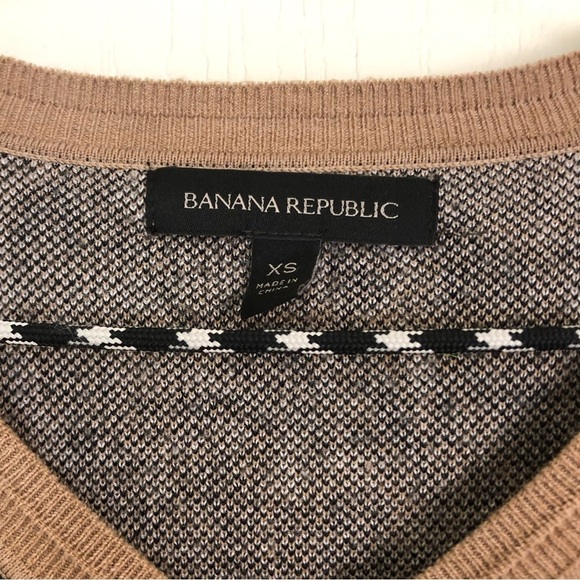 Banana Republic Leopard Merino Wool Blend V-Neck Sweater Women’s Size XS - Picture 9 of 10